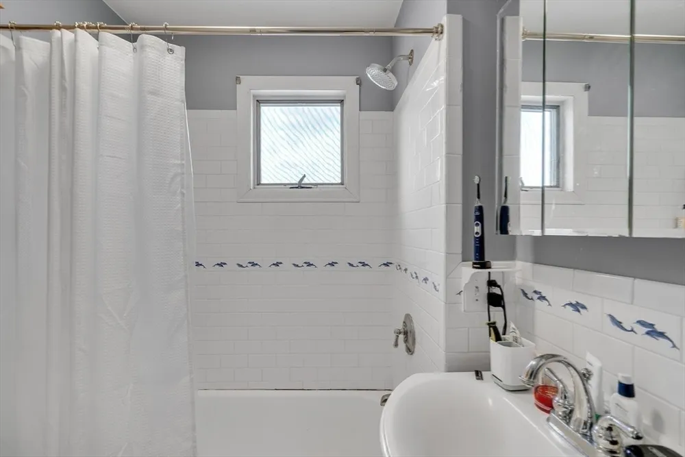 281 Cardinal Medeiros Ave, Cambridge, MA 02141