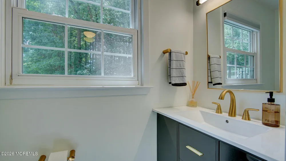 499 Tennent Rd, Morganville, NJ 07751