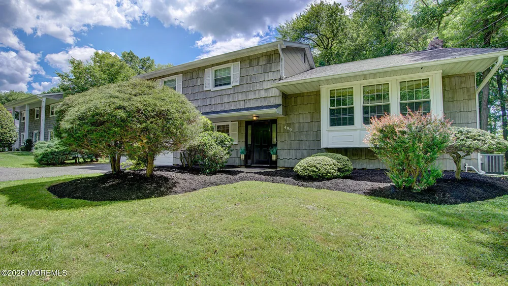499 Tennent Rd, Morganville, NJ 07751