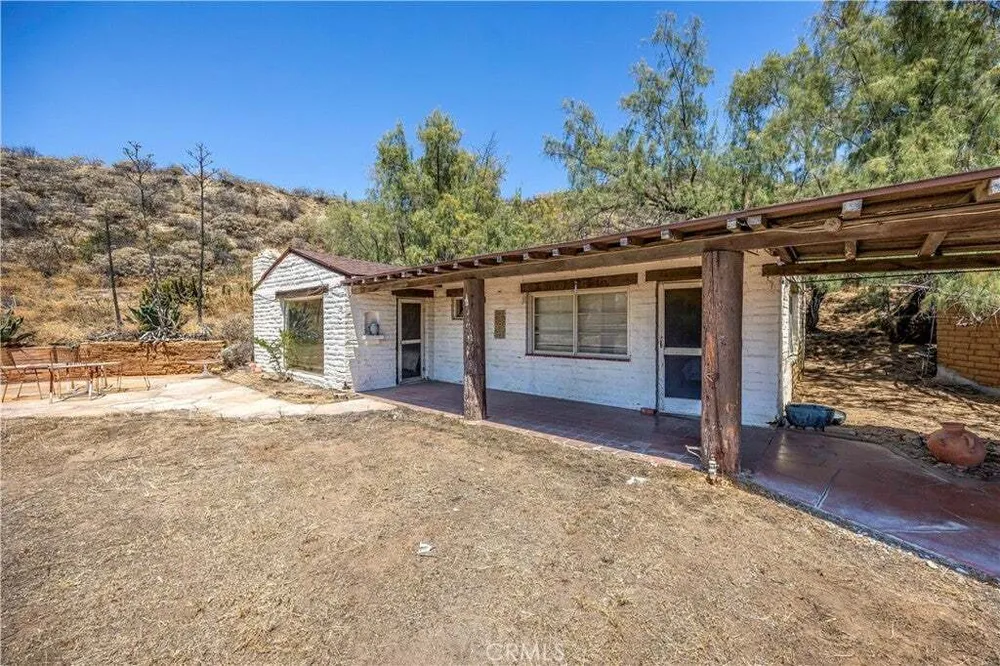 955 Park Ave, San Jacinto, CA 92583