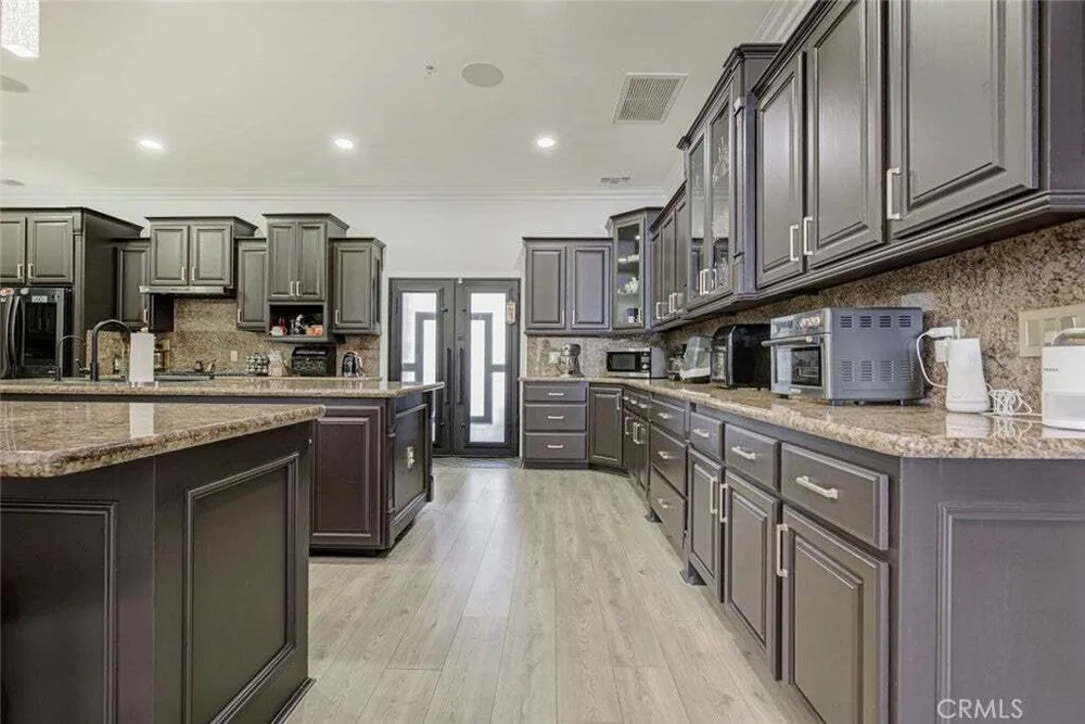 3173 Weldon Ave, Glassell Park, CA 90065-2954