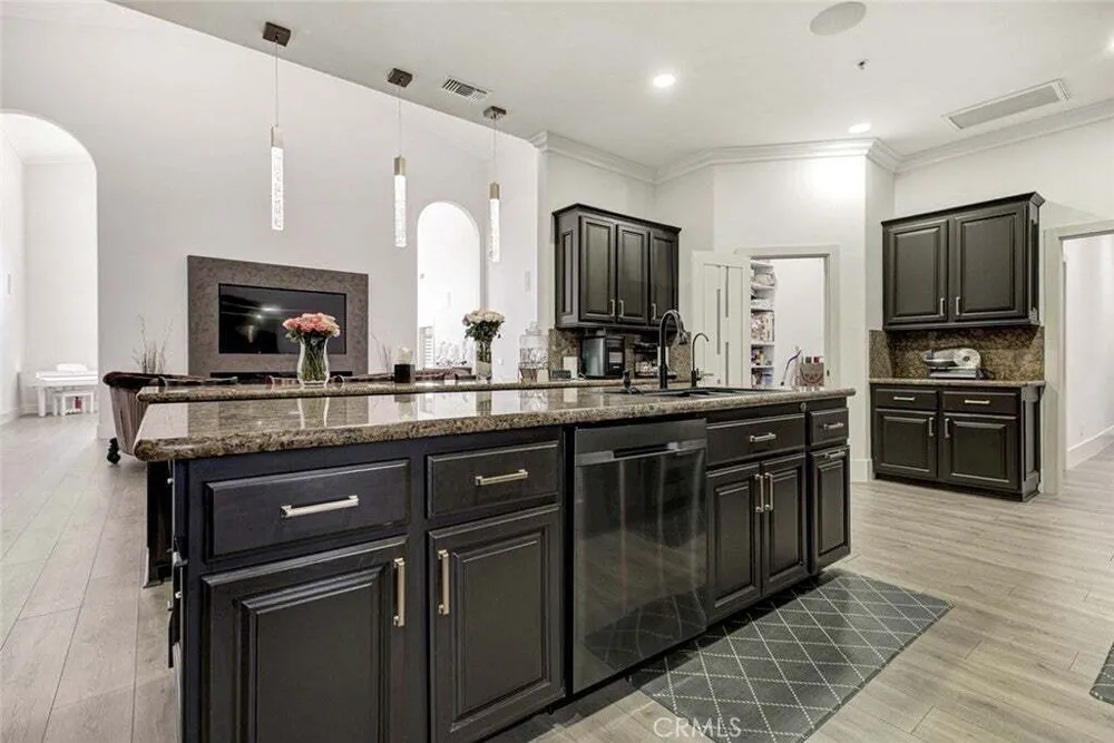 3173 Weldon Ave, Glassell Park, CA 90065-2954