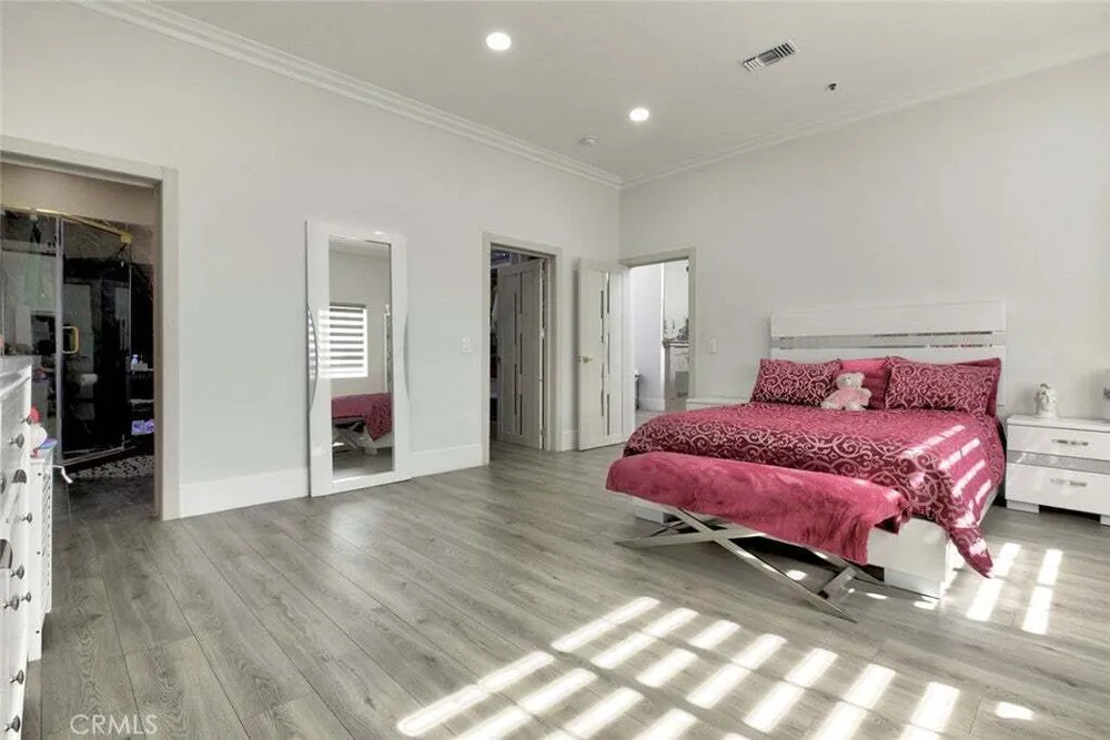3173 Weldon Ave, Glassell Park, CA 90065-2954