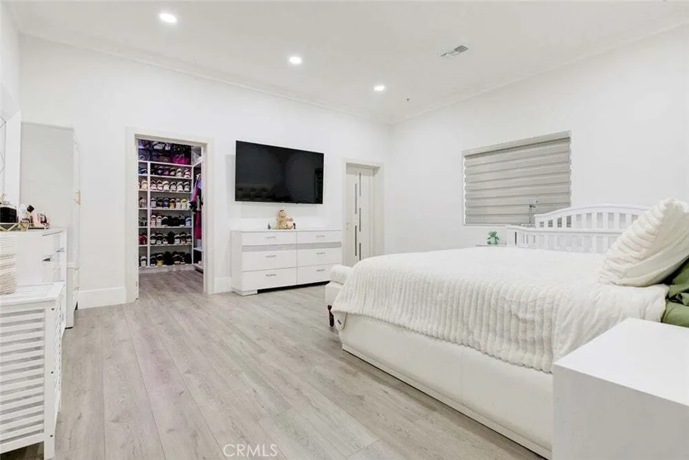 3173 Weldon Ave, Glassell Park, CA 90065-2954