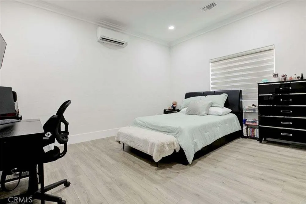 3173 Weldon Ave, Glassell Park, CA 90065-2954