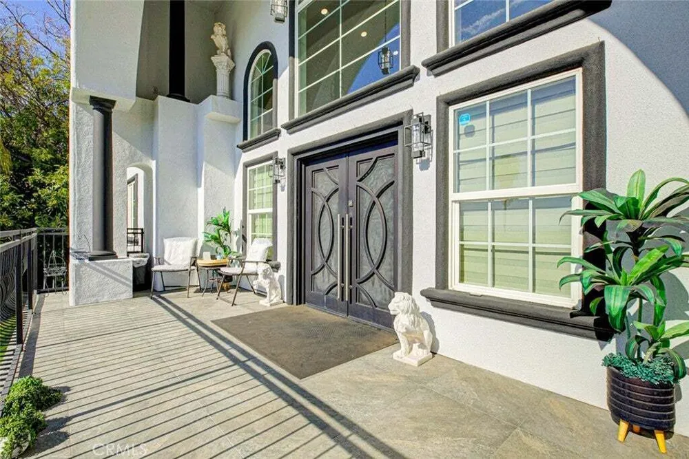 3173 Weldon Ave, Glassell Park, CA 90065-2954