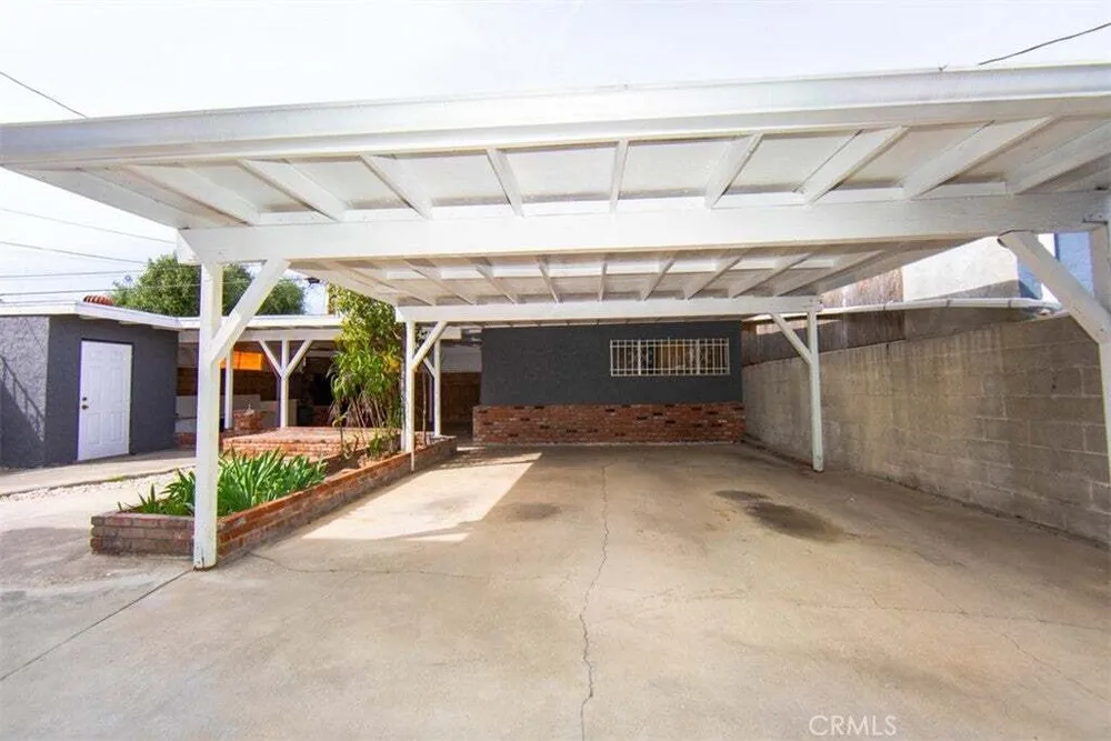 1919 W 82nd St, South Los Angeles, CA 90047