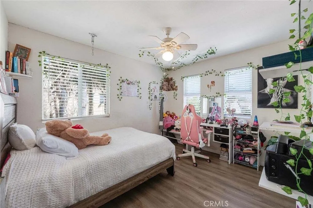 977 Saltbush Ln, Hemet, CA 92545