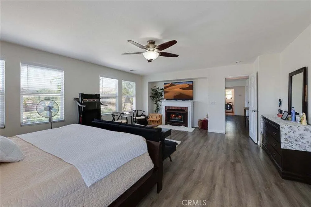 977 Saltbush Ln, Hemet, CA 92545