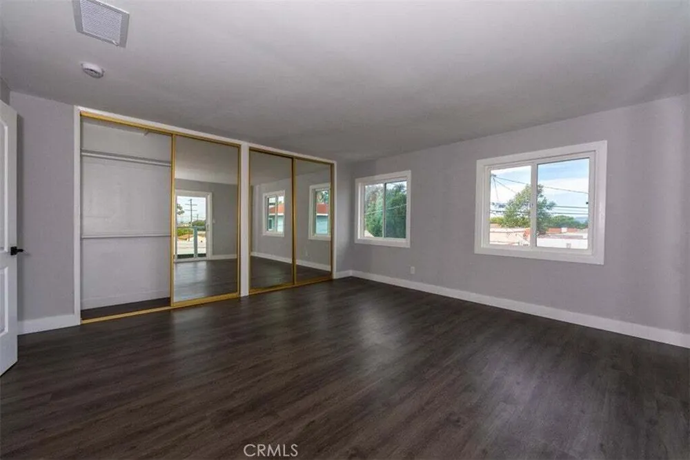 1919 W 82nd St, South Los Angeles, CA 90047