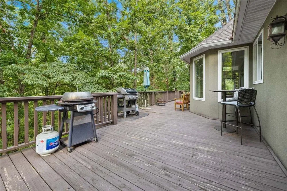 2017 NW Desoto Dr, Bentonville, AR 72712