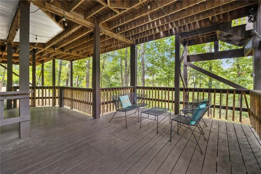 2017 NW Desoto Dr, Bentonville, AR 72712