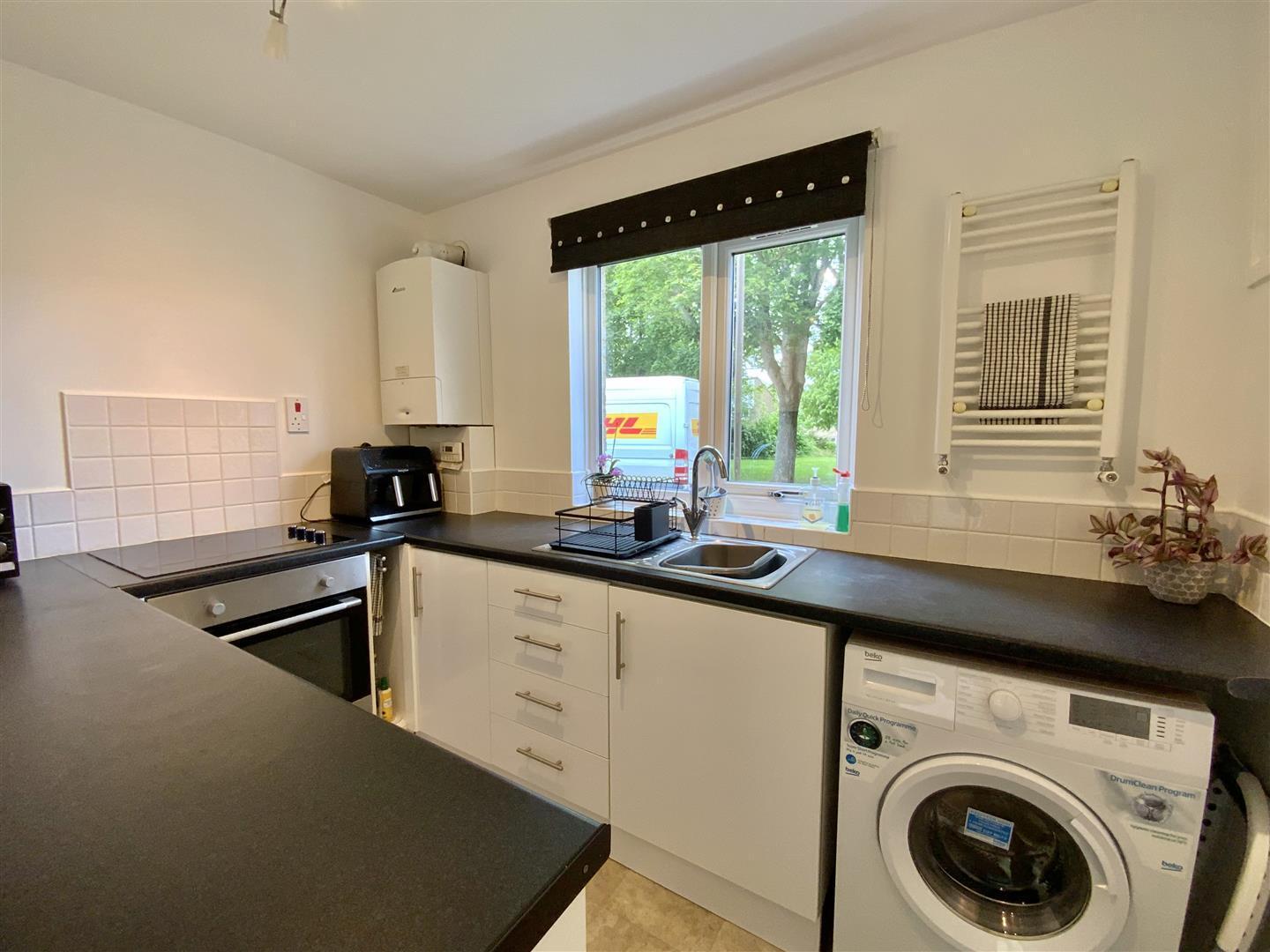 Essenden Court, Stony Stratford, Milton Keynes Image 3