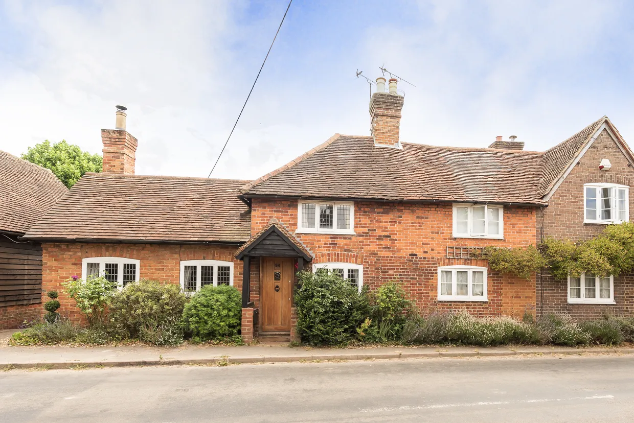 Birch Lane, Hemel Hempstead, HP3 photo 1
