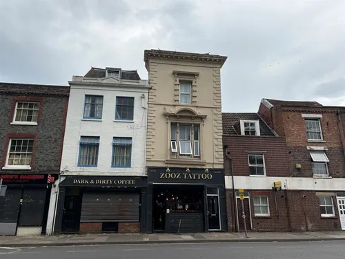 Queen Street, PORTSMOUTHphoto