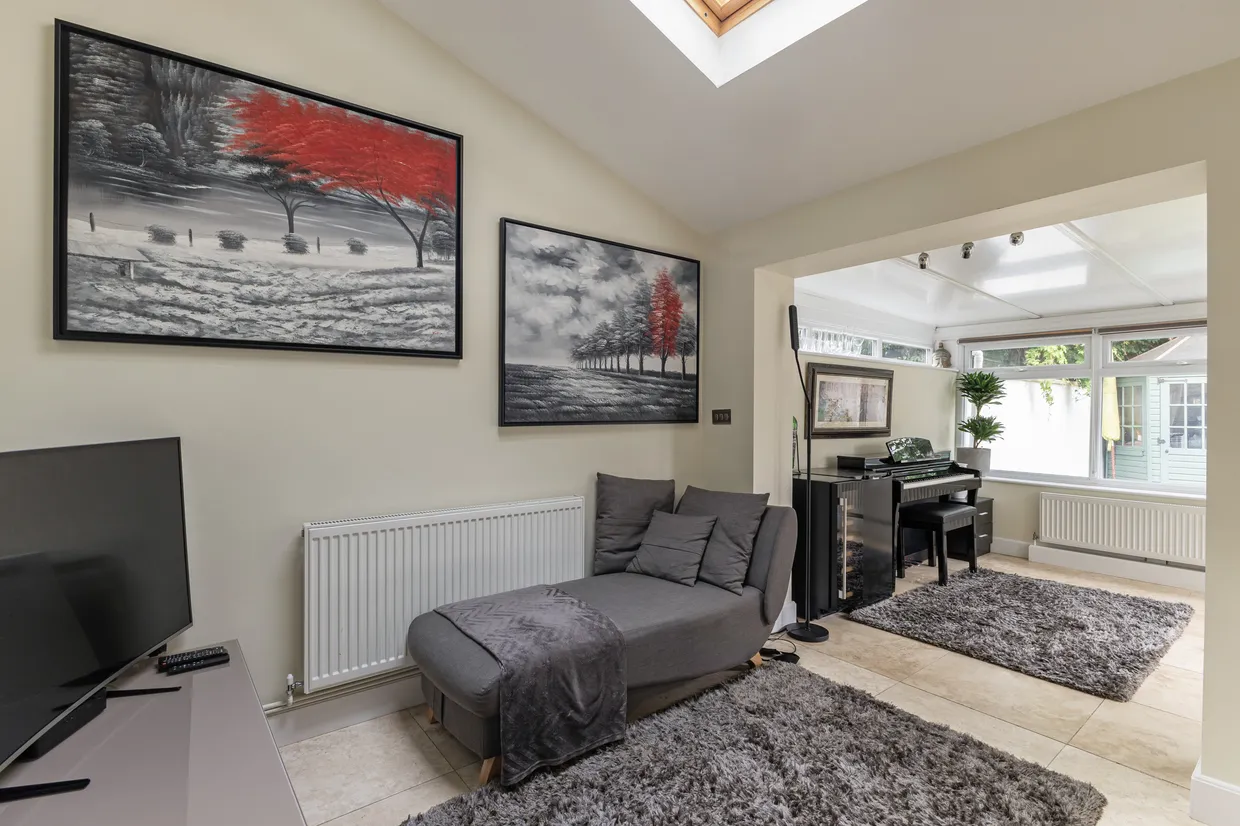 Berrymede Road, London, W4 photo 8