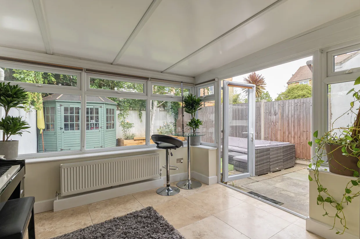 Berrymede Road, London, W4 photo 9