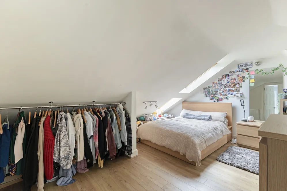 Berrymede Road, London, W4 photo 17
