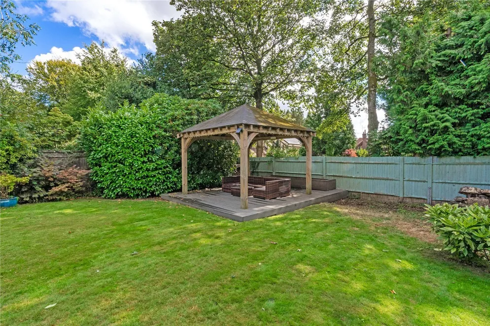 Property carousel item 23