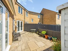 Cooper Drive, Leighton Buzzard thumb 2