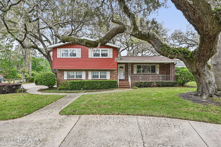 8507 Synhoff Dr, Jacksonville, FL 32216-5347