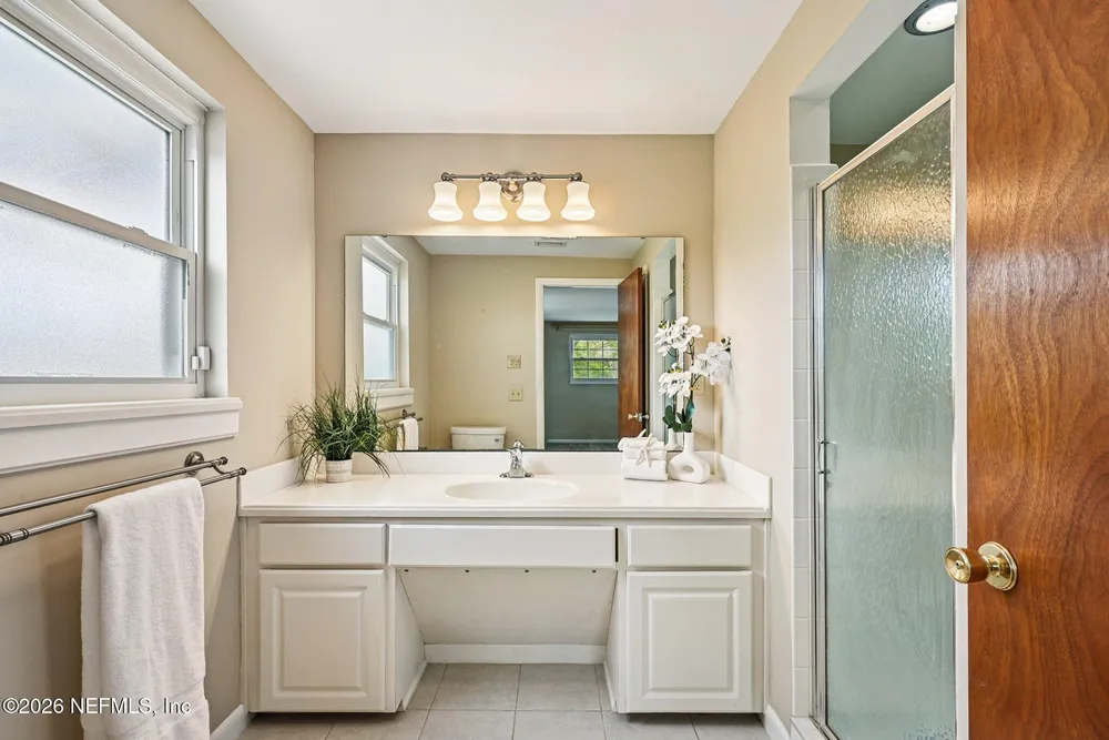 8507 Synhoff Dr, Jacksonville, FL 32216-5347