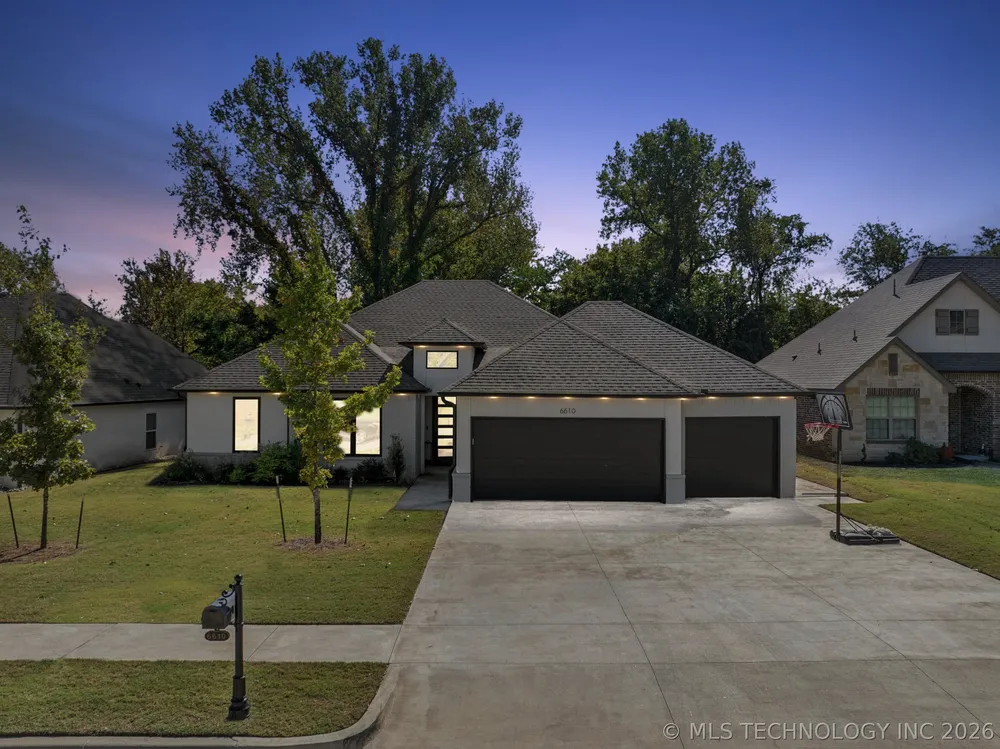 6610 E 119 St S, Bixby, OK 74008