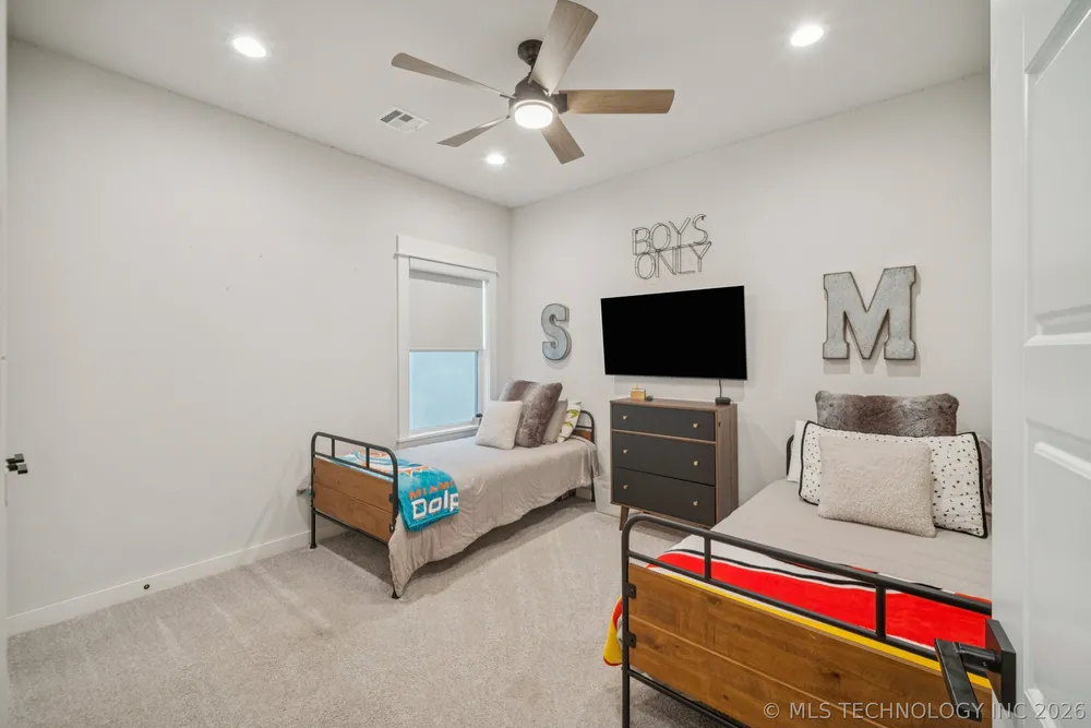6610 E 119 St S, Bixby, OK 74008