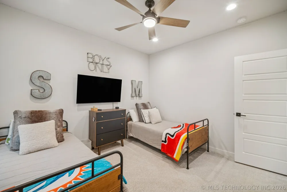 6610 E 119 St S, Bixby, OK 74008
