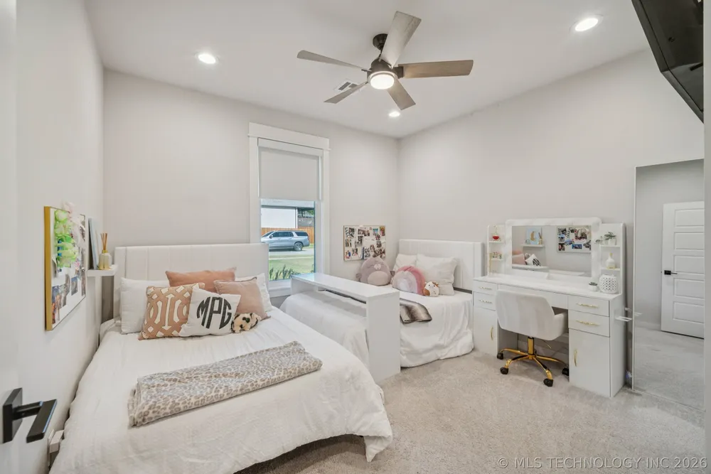 6610 E 119 St S, Bixby, OK 74008