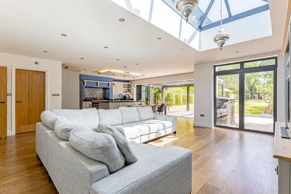 Shipston Road, Stratford-Upon-Avon, CV37 photo 2