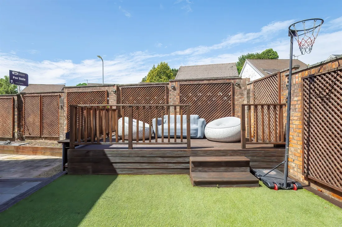 Property photo 25