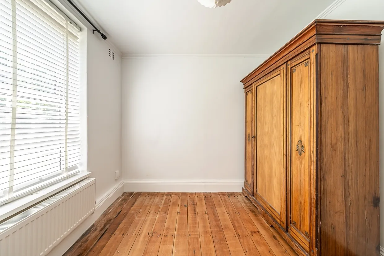 Albion Avenue London SW8 photo 8