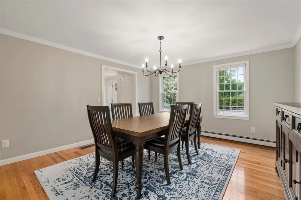 147 Curtis Mill Ln, Hanover, MA 02339