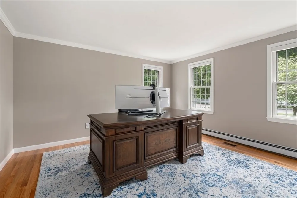 147 Curtis Mill Ln, Hanover, MA 02339
