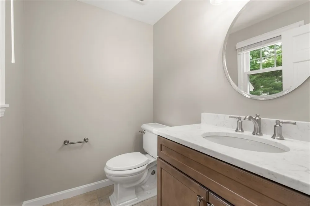 147 Curtis Mill Ln, Hanover, MA 02339