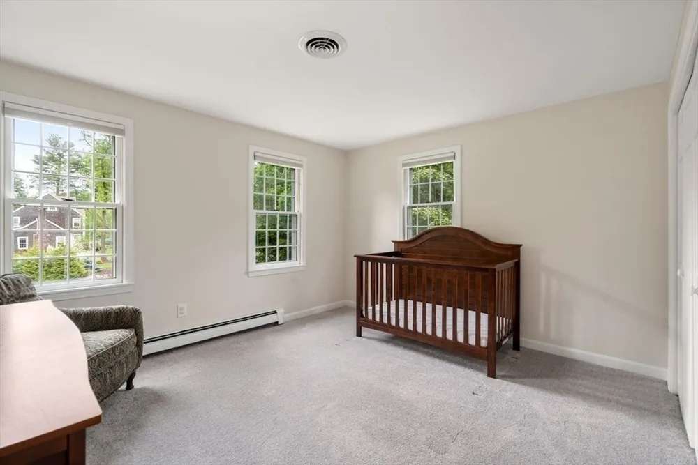 147 Curtis Mill Ln, Hanover, MA 02339