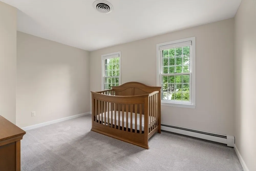 147 Curtis Mill Ln, Hanover, MA 02339