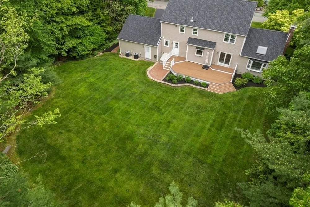 147 Curtis Mill Ln, Hanover, MA 02339