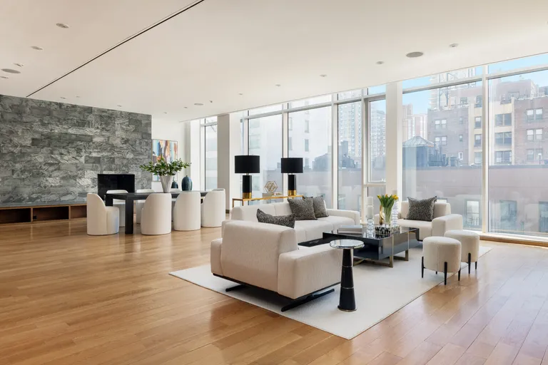 157 E 84th St, New York, NY 10028