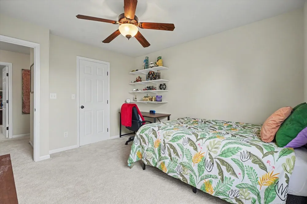 1408 Farley Ln, Champaign, IL 61822