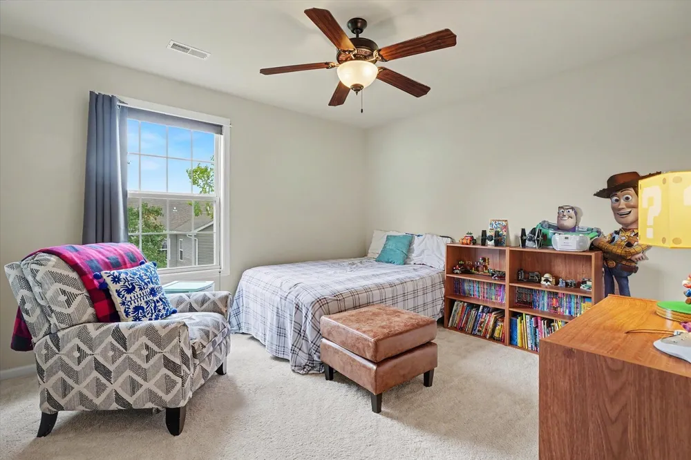 1408 Farley Ln, Champaign, IL 61822
