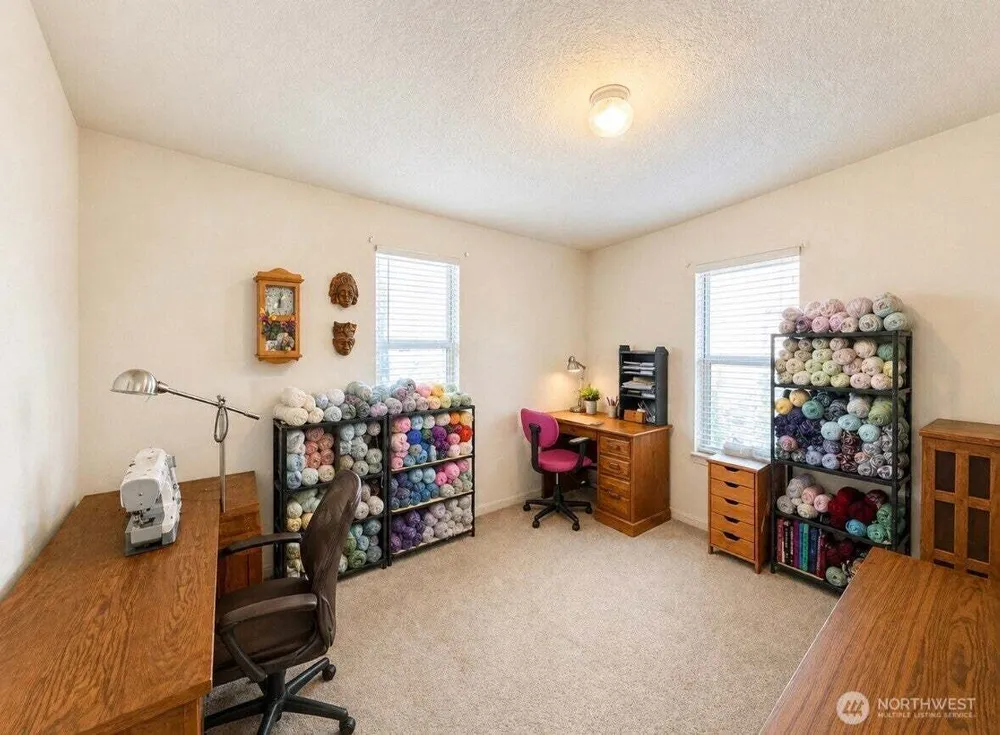 1408 Elm St, Oroville, WA 98844-9512