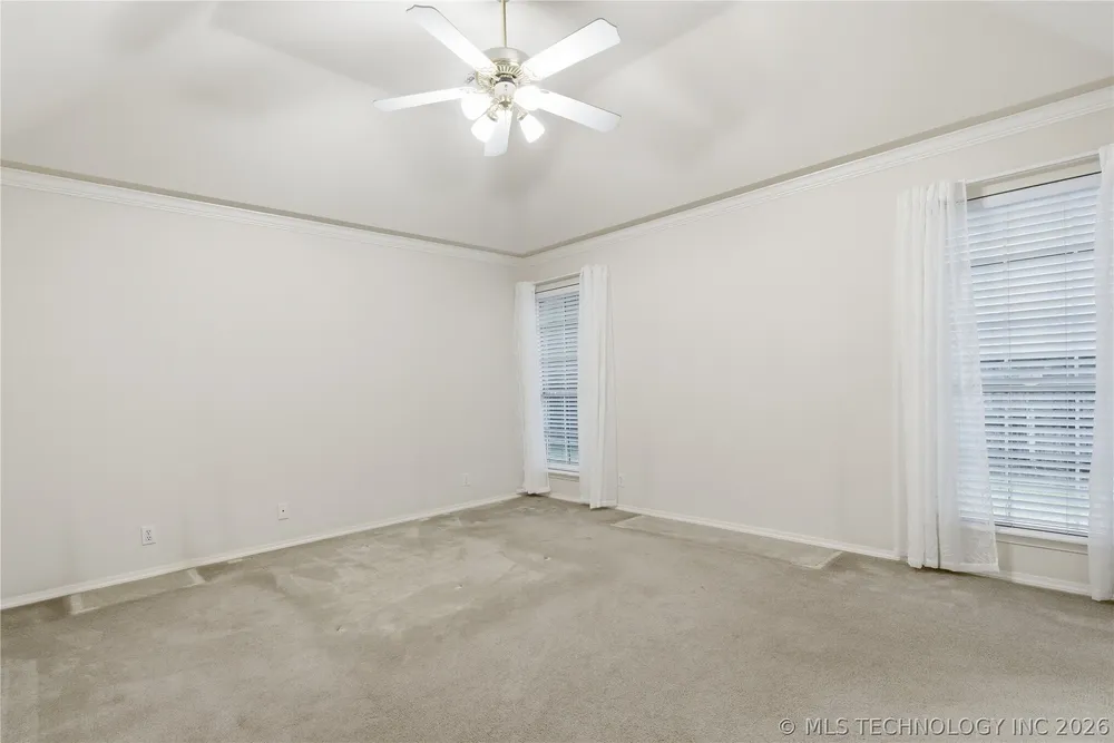 409 N Firewood Avenue, Broken Arrow, OK 74012