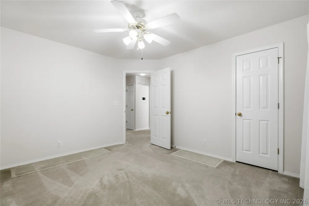 409 N Firewood Avenue, Broken Arrow, OK 74012