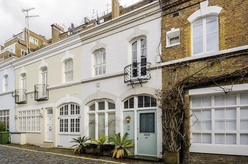 Ennismore Gardens Mews Knightsbridge SW7 photo 18