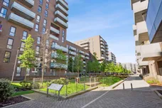 Lighterman Point, E14 photo 8