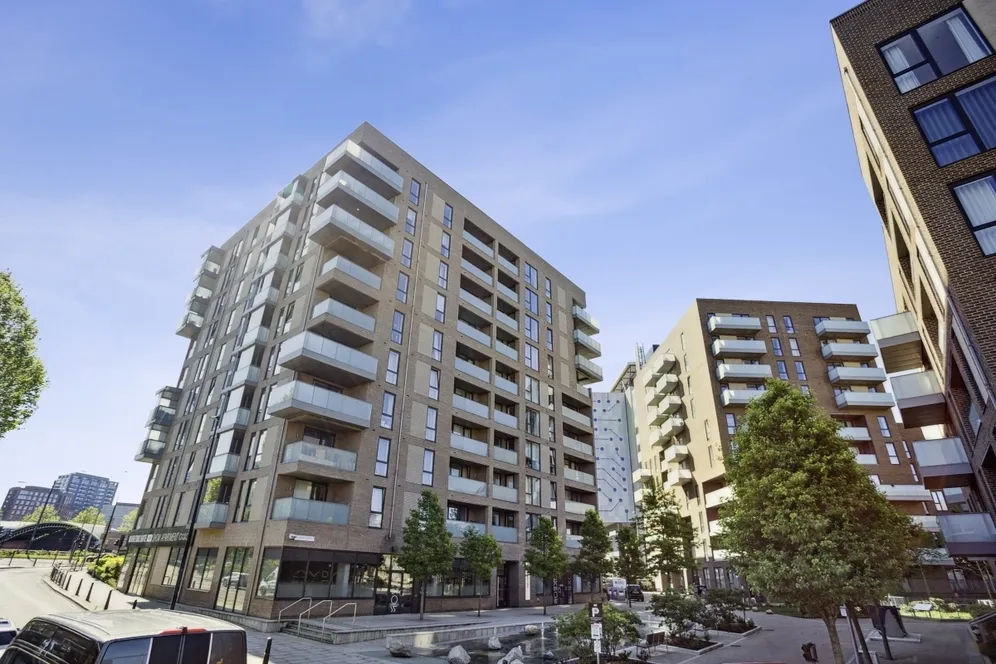 Lighterman Point, E14 photo 23