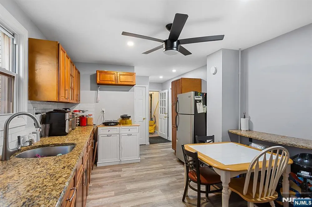 140 Nagle St, Paterson, NJ 07501