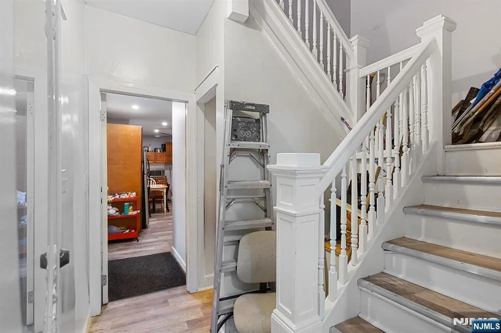 140 Nagle St, Paterson, NJ 07501